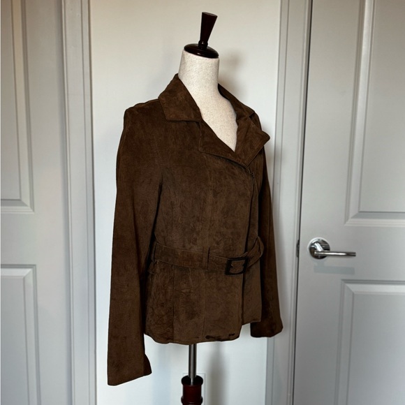 Ecru - Dark Brown Leather Women's Belted Blazer - Picture 5 of 10